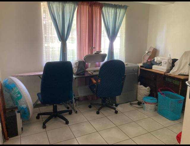 4 BEDROOM HOUSE FOR SALE IN PROTEA PARK